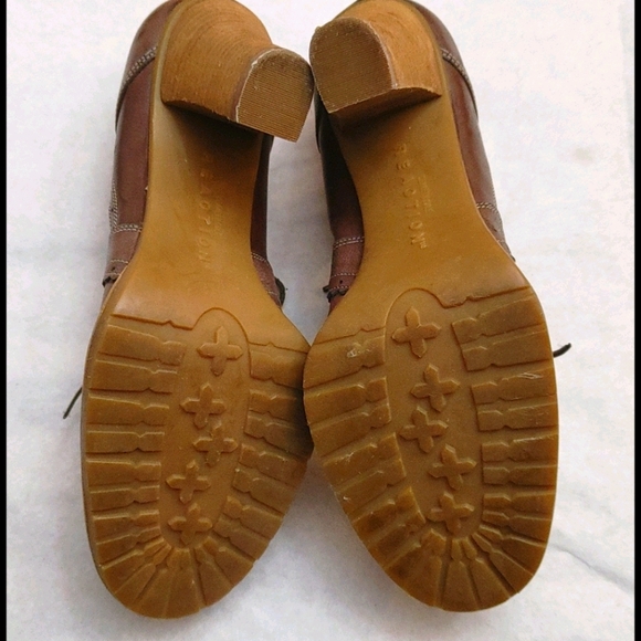 Kenneth Cole reaction retro vintage leather heels - Picture 6 of 8